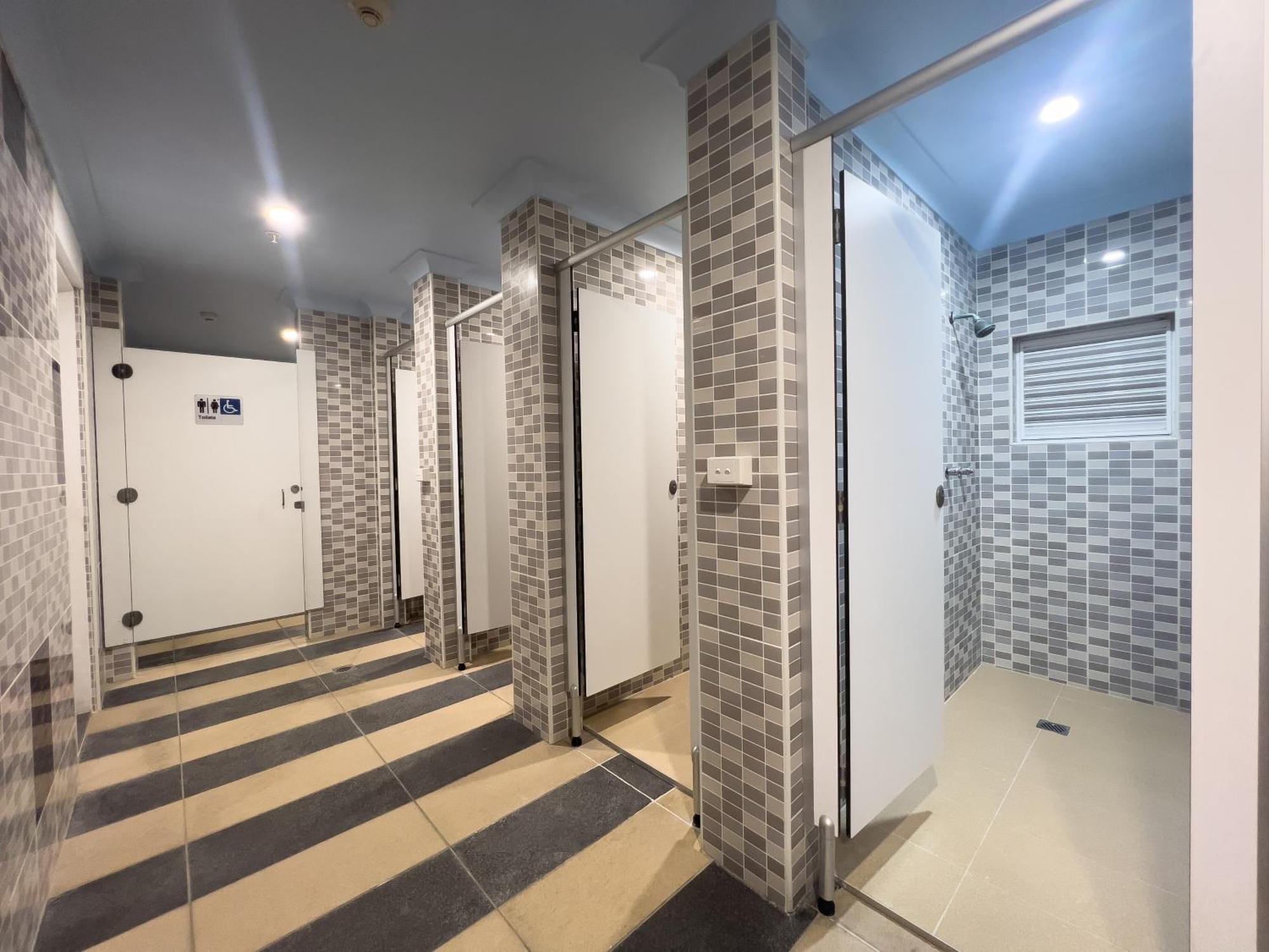 The Phoenix Artesian Spa Resort And Accommodation โมรี ภายนอก รูปภาพ